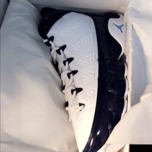UNC Jordan 9s